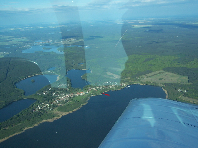 Himmelpfort -umgeben von vier Seen aus der Luft.
Unsere Ferienwohnungen am Sdufer des Stolpsees.